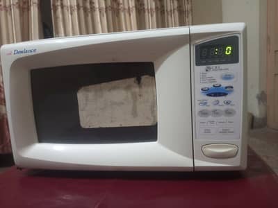 dawlance microwave for sale in good condition