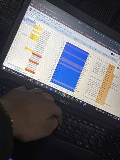 Need employees for shopify