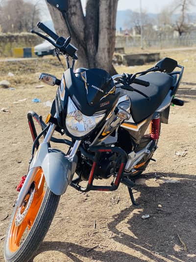 Honda cb150f model 2025 new bike urgent sale