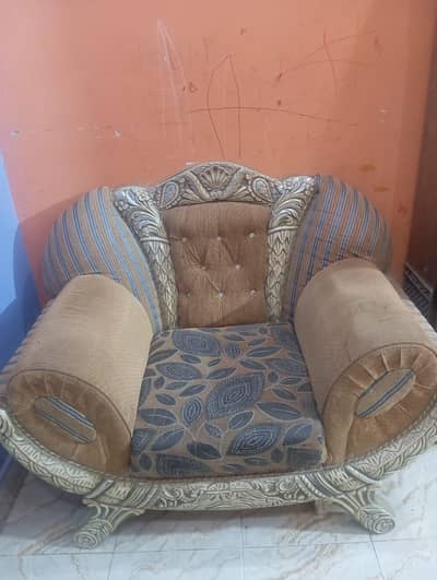 Used Sofa set urgent sale