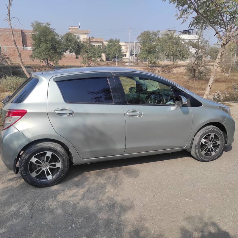 Vitz 2015 model 3