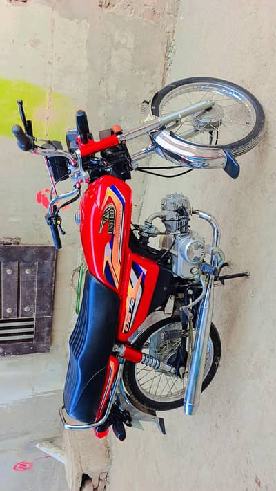 United 70 urgent sale