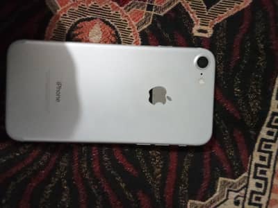 iPhone 7 10/10 conditions all okay final price