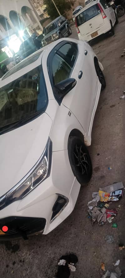 toyota white grande 2016