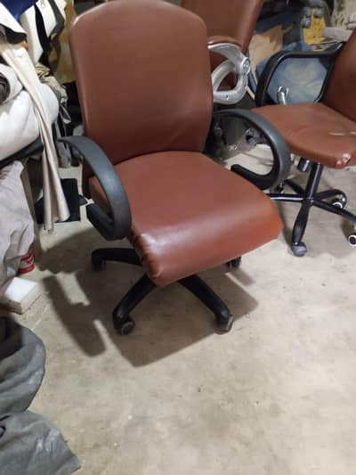 Revolving hydraulic  Chair