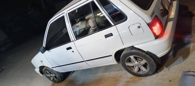 Suzuki Mehran VXR white