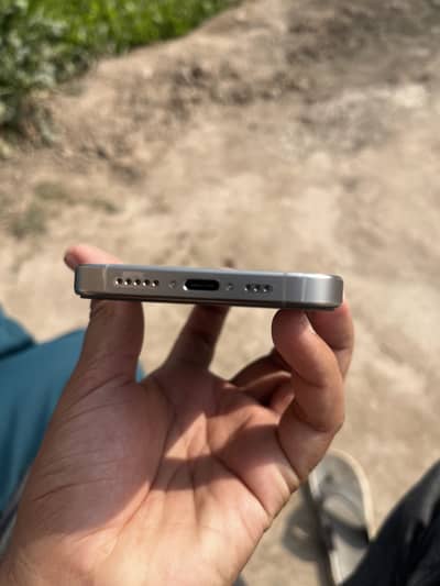 Iphone 15 pro jv 256GB(03047369963)