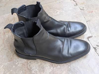 original leather black Chelsea boots