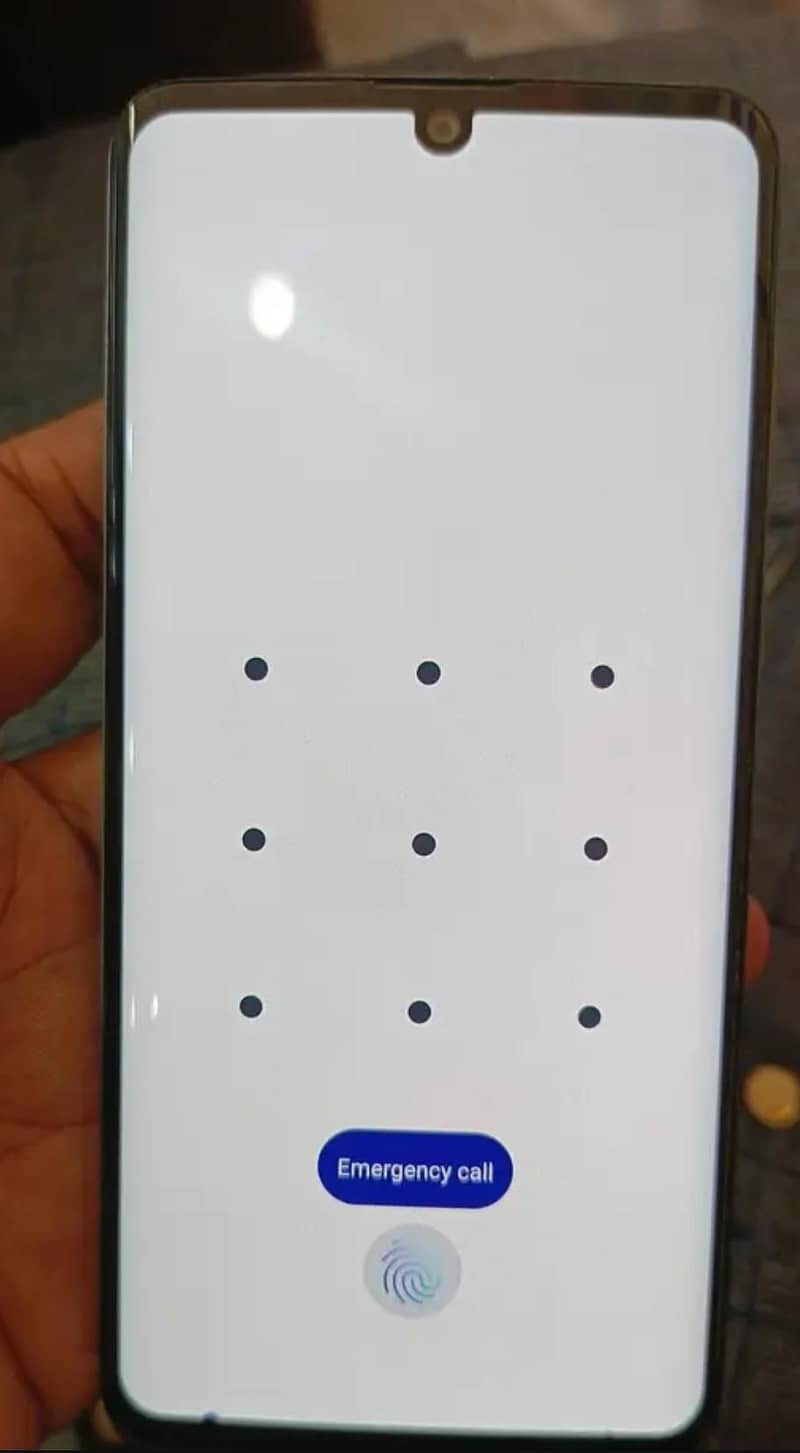 Sharp Aquos ZERO 2 2