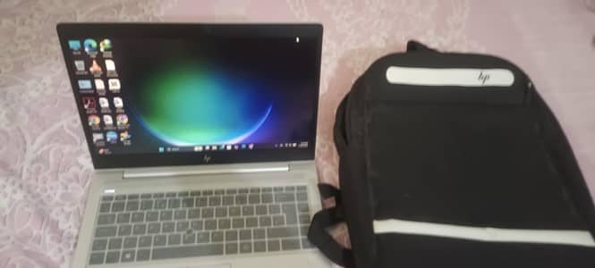 hp laptop i7 8th generation condition 9/10