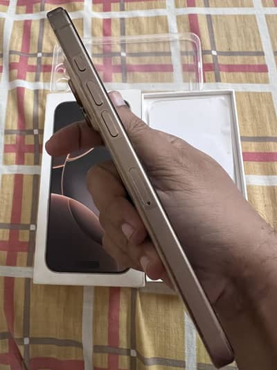 16 pro Max 256gb HK non PTA factory only box