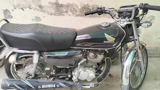 Honda CG 125 Special Edition 2023