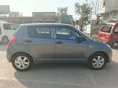 Swift DX 2012 | Low Mileage 21,776 km | Excellent Condition