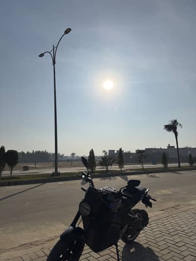 Ev heavy bike e turbo company