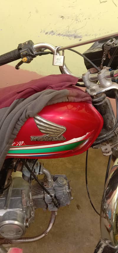 HONDA 2015 all oragnle no need work