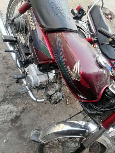 CD 70 Honda 13/14  model