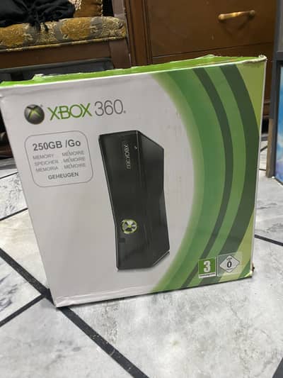 Xbox 360 Slim Gaming Console – Sleek Design & Powerful Performance