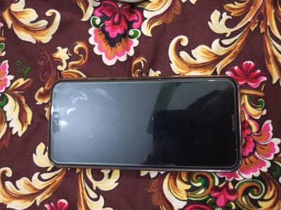 Huawei phone p 20 lite for sale charger nahy ha cable and box  Sath