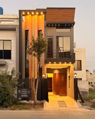 3 Years Installments Plan 3.5 Marla Brand New House For Sale In Park View City