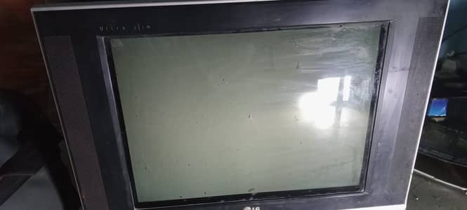 LG TV 21 INCH