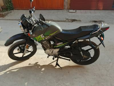 Yamaha YBR 125G 2022