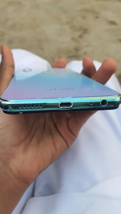 Vivo y17 8 Ram 128 Rom