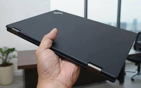 Lenovo 2 in 1 X390 8th Gen i5 8gb 256gb Touch with PEN