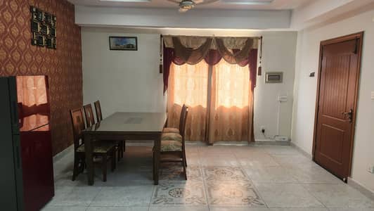 Capital Square corner 3 bed front and zoo face