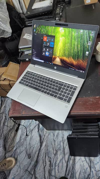 hp ProBook 640 g4 core i5 8th gen 8hb ram 256gb SSD laptop