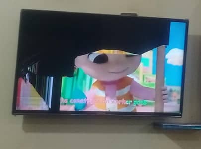 Samsung Android 40 inche LED with box