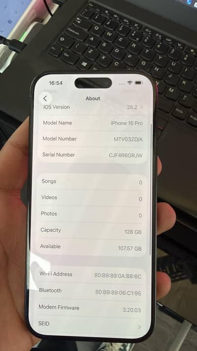 iphone 15 pro 128 GB uk model