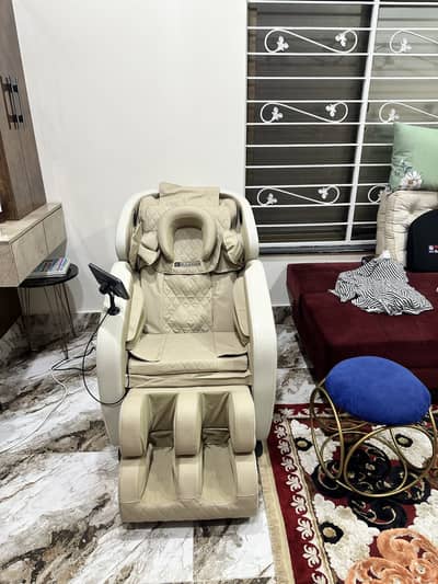 Massage Chair - Almost New Condition