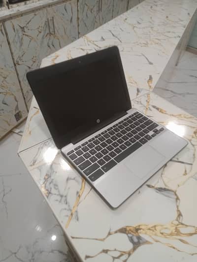 Dell Laptop Chromebook Window 10 Urgent Sale with Warranty,
