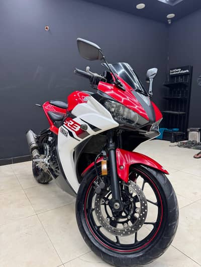 Yamaha YZF- R3 | Model 2015 | Import 2018 | Yamaha in Bikes