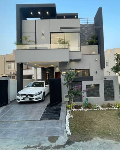 3 Years Installments Plan 5 Marla Brand New House For Sale In Park View City
