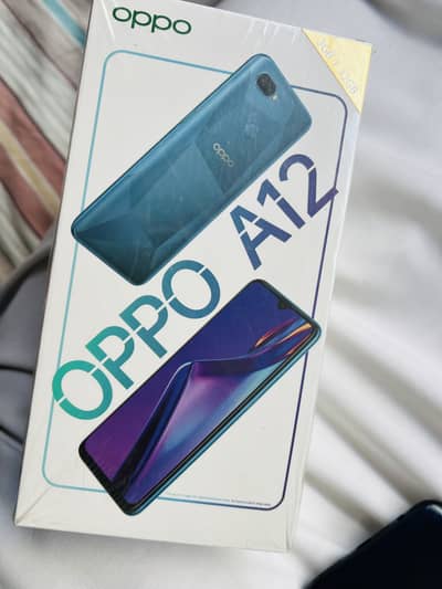 Oppo A12