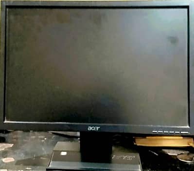 Acer Monitor 19 inches A+ condition.