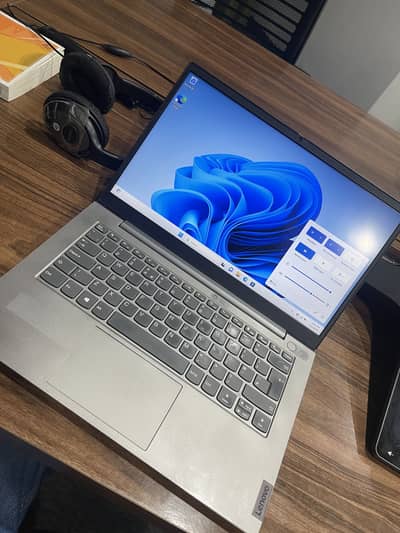 Lenovo Thinkbook Cor i7 11th generation