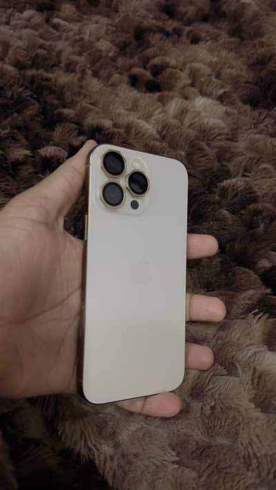 iPhone 16 pro max jv