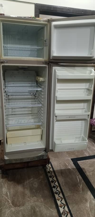 Dawlance refrigerator