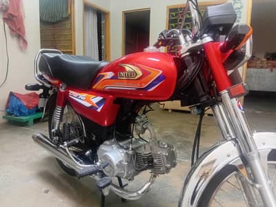 total geniun  bike]bio matric onsport] 6 month use engine new condtion