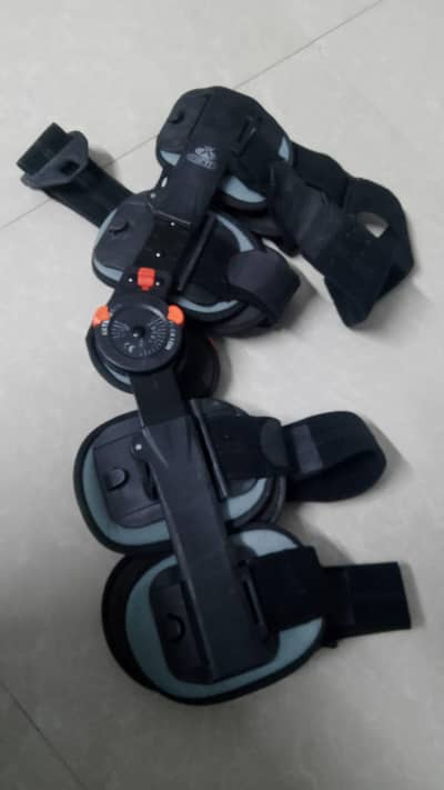 Knee Brace