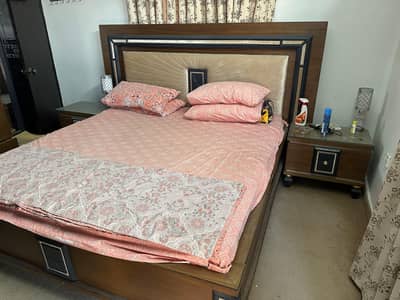 King size bed set