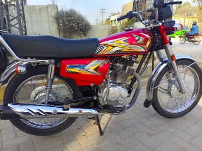 Honda CG 125 2025