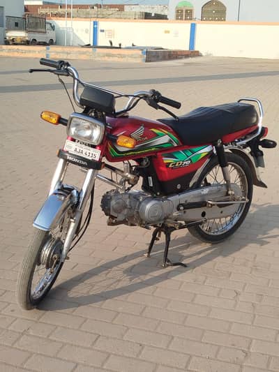 Honda CD 70 21/22  urgent for sale