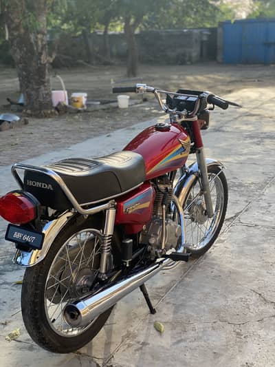 Honda CG 125 2004 model