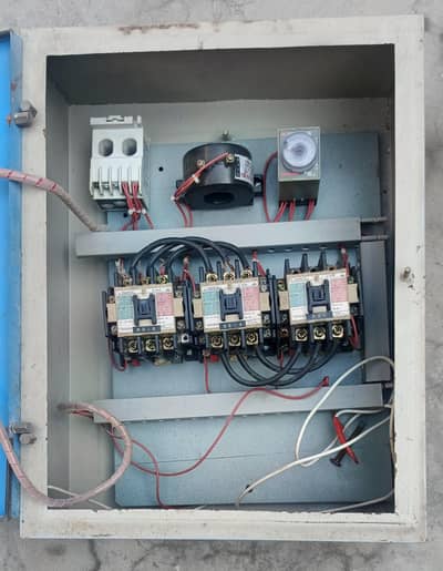 3 PHASE SWITCH STARTER AUTOMATIC BREAKER