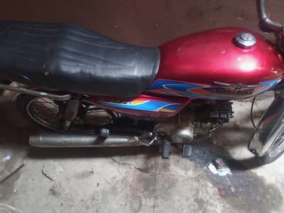 bike chlny ma thk ha  shakhoo ka Kam hona ha