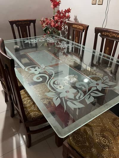Big Dining Table with 6 chairs