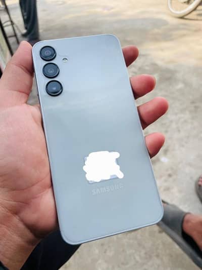 10 by 10 phone with box silver colour (RARE COLOUR) PTA APPROVED